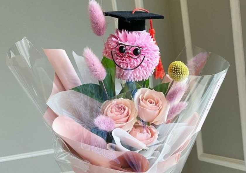 graduation bouquet